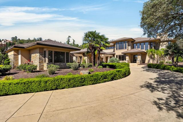 988 Villa Del Sol, El Dorado Hills, CA 95762
