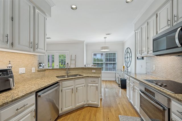 5950 Lindenshire Lane 107, Dallas, TX 75230