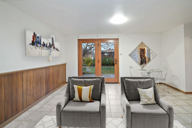 6508 Cedar Road, Oak Forest, IL 60452