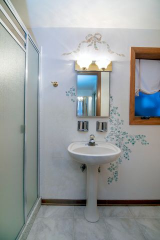 6508 Cedar Road, Oak Forest, IL 60452