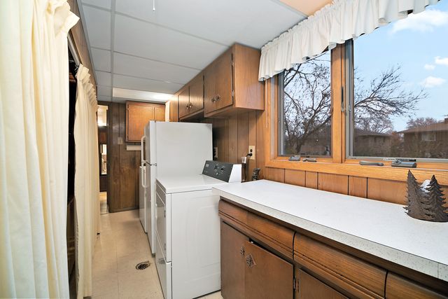 6508 Cedar Road, Oak Forest, IL 60452