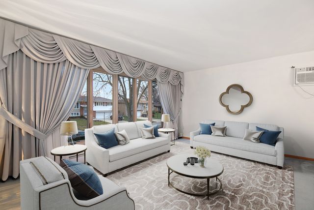 6508 Cedar Road, Oak Forest, IL 60452