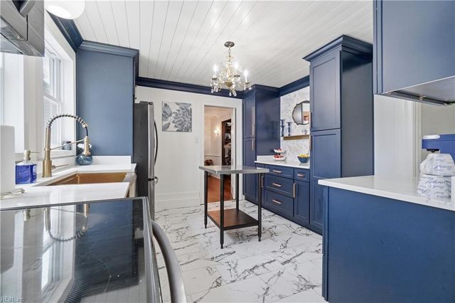 102 Congress AVE, Hampton, VA 23669