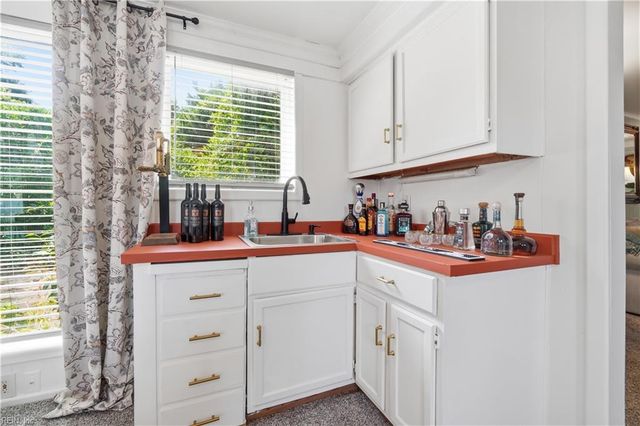 102 Congress AVE, Hampton, VA 23669