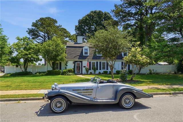 102 Congress AVE, Hampton, VA 23669