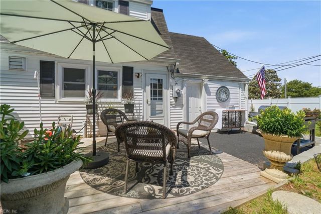 102 Congress AVE, Hampton, VA 23669