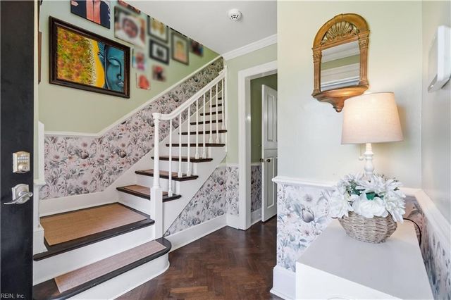 102 Congress AVE, Hampton, VA 23669