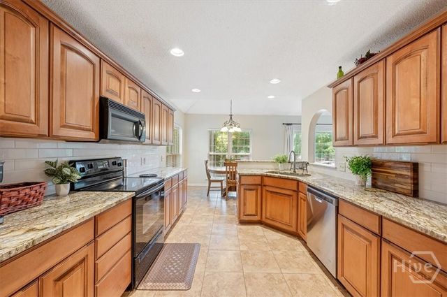 140 Carolina Cherry Court, Pooler, GA 31322