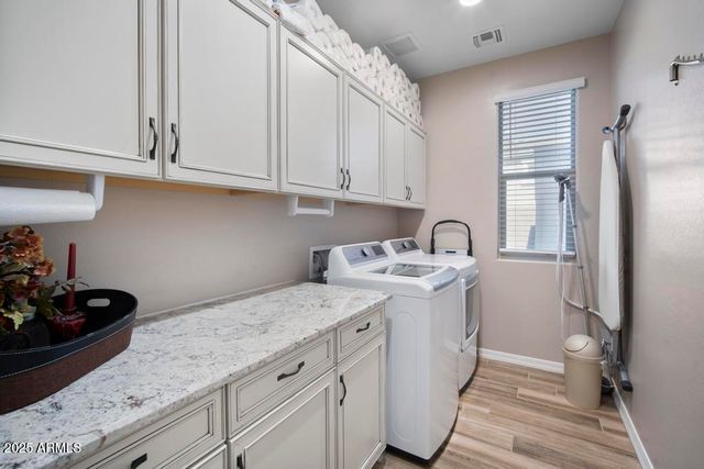 12512 W LAMAR Court, Glendale, AZ 85307