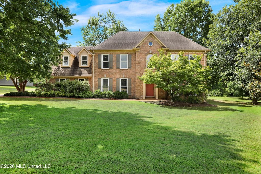 7925 Hunters Creek Drive, Olive Branch, MS 38654 — exterior