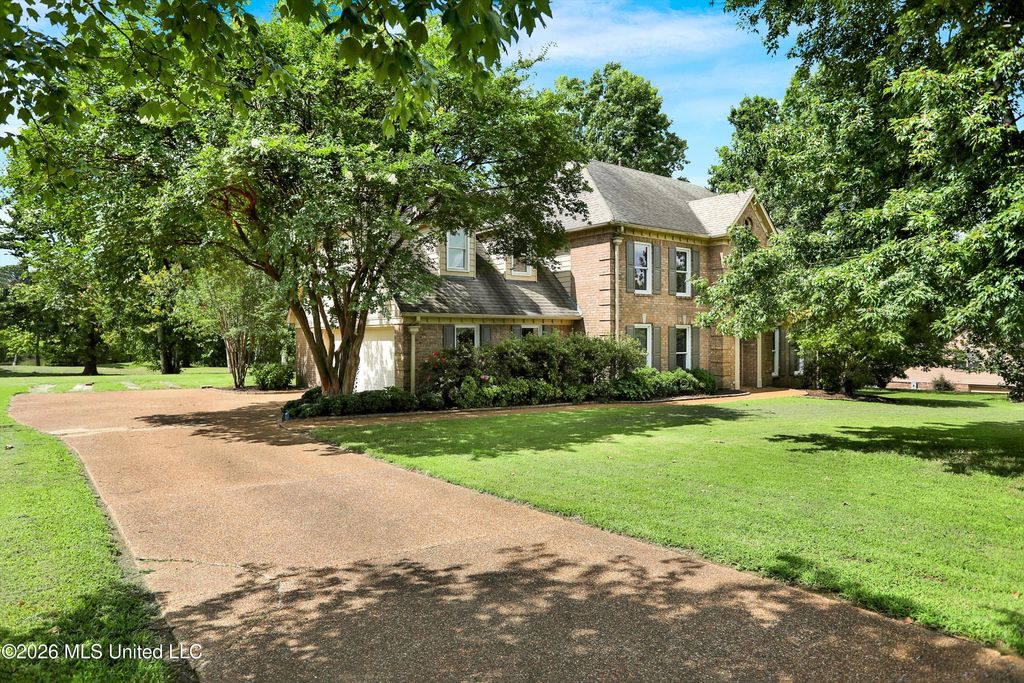 7925 Hunters Creek Drive, Olive Branch, MS 38654 — photo 3