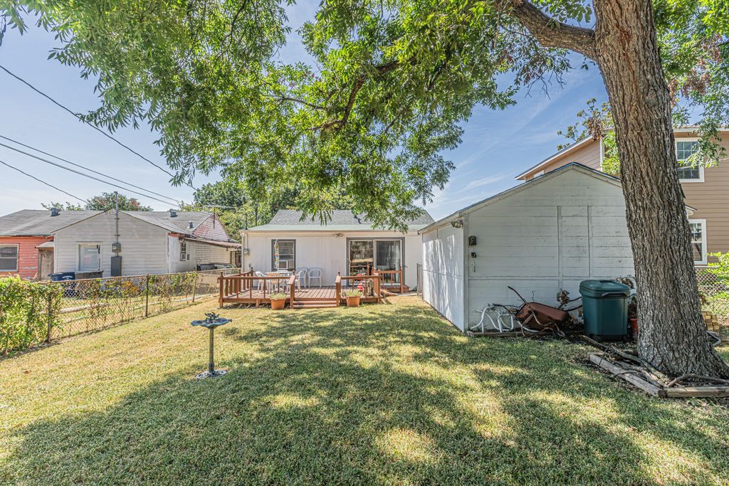 3723 Texas Drive, Dallas, TX 75211 — photo 2
