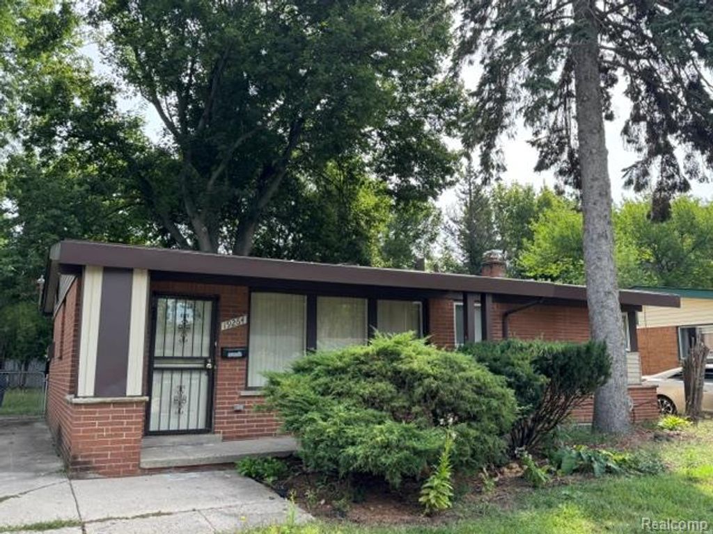 19264 Beaverland Street, Detroit, MI 48219
