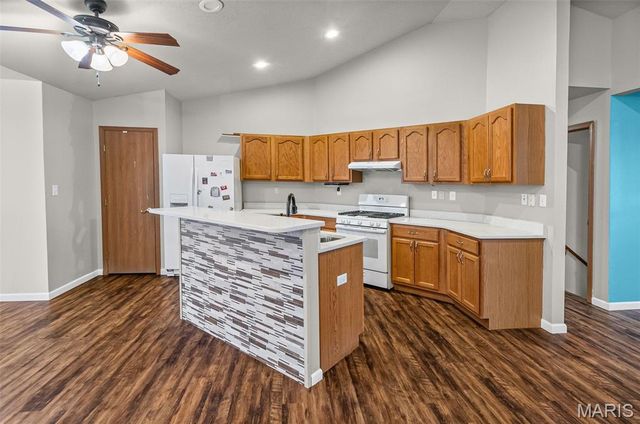 521 Jeffrey Pine Court, O'fallon, IL 62269