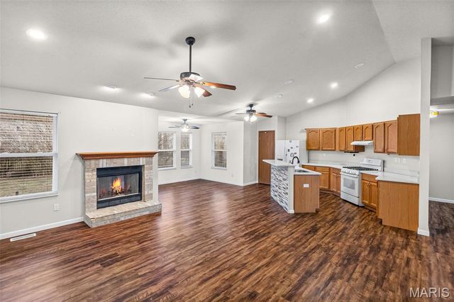 521 Jeffrey Pine Court, O'fallon, IL 62269