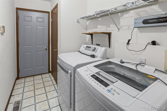 521 Jeffrey Pine Court, O'fallon, IL 62269