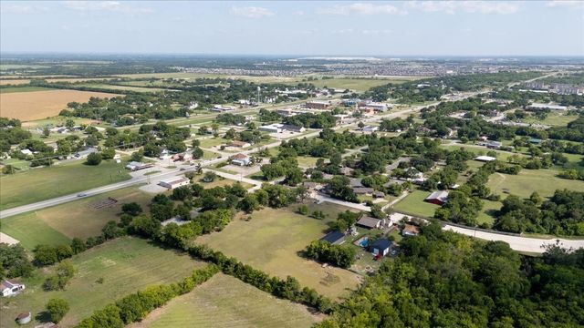 404 Hackberry Drive, Anna, TX 75409
