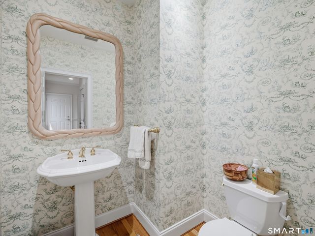 2 Shirecrest 2, Avon, CT 06001