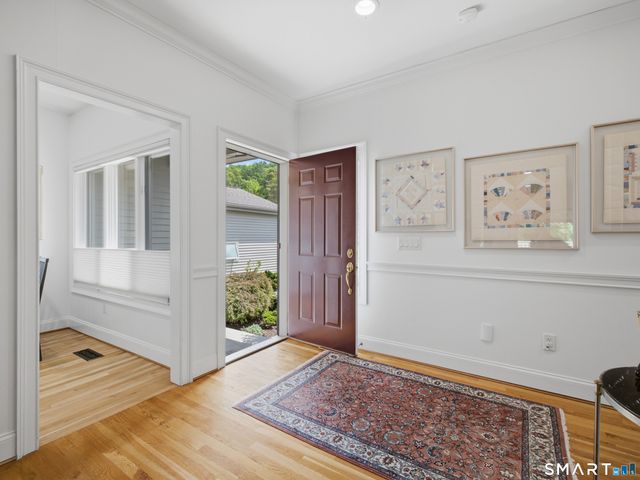 2 Shirecrest 2, Avon, CT 06001