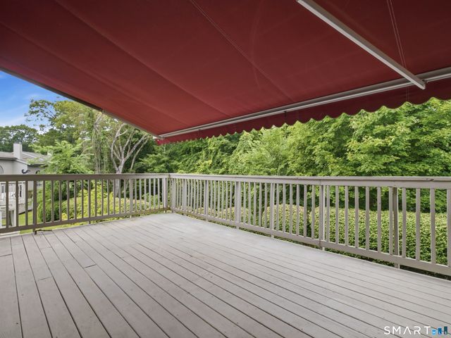 2 Shirecrest 2, Avon, CT 06001