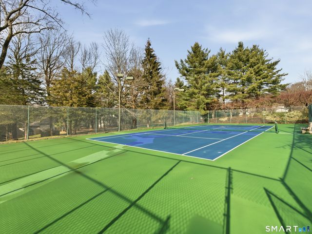 2 Shirecrest 2, Avon, CT 06001