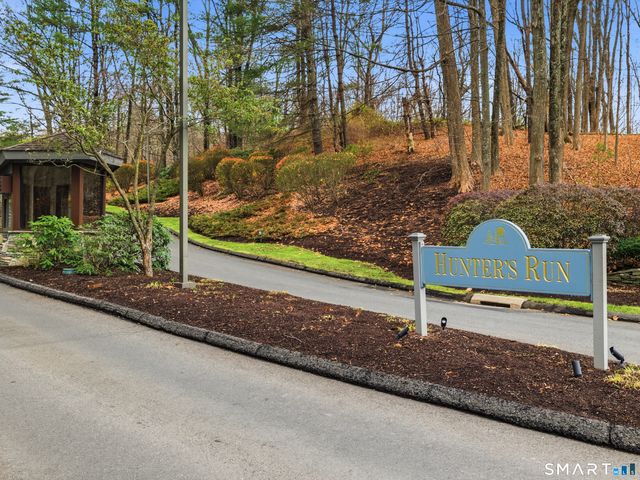 2 Shirecrest 2, Avon, CT 06001