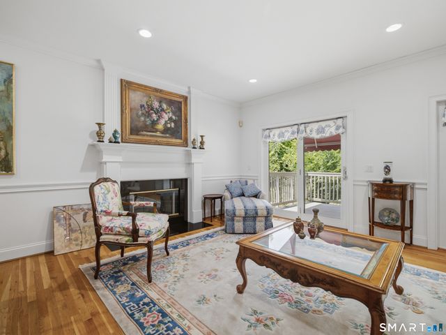 2 Shirecrest 2, Avon, CT 06001