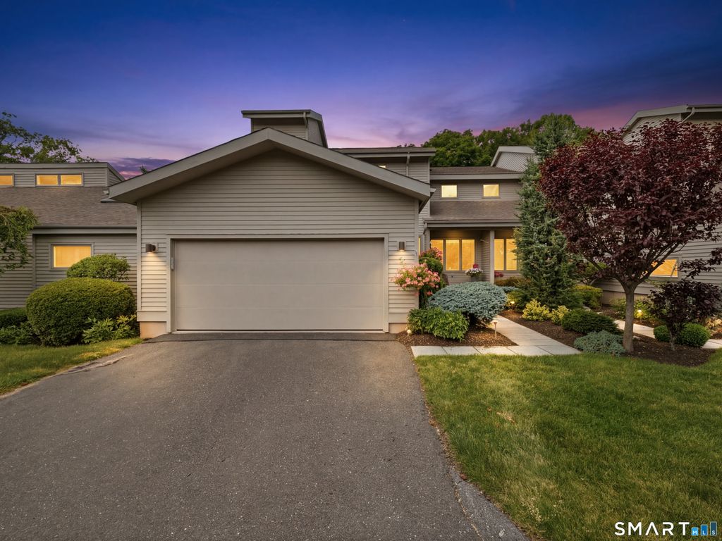 2 Shirecrest 2, Avon, CT 06001