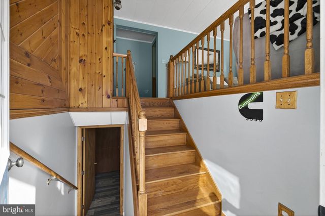 66 FERN PLACE LN, Berkeley Springs, WV 25411