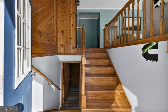 66 FERN PLACE LN, Berkeley Springs, WV 25411