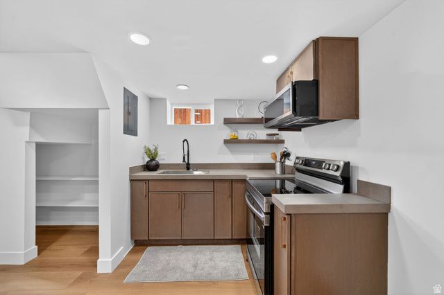 1880 S 2100 E, Salt Lake City, UT 84108