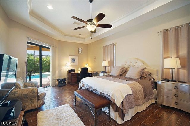 1502 SW 38th ST, Cape Coral, FL 33914