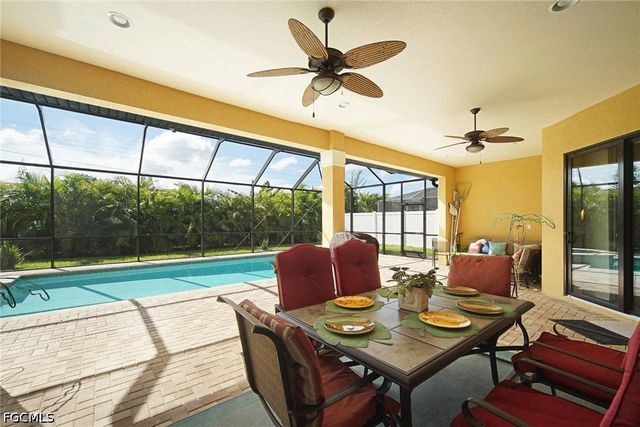 1502 SW 38th ST, Cape Coral, FL 33914