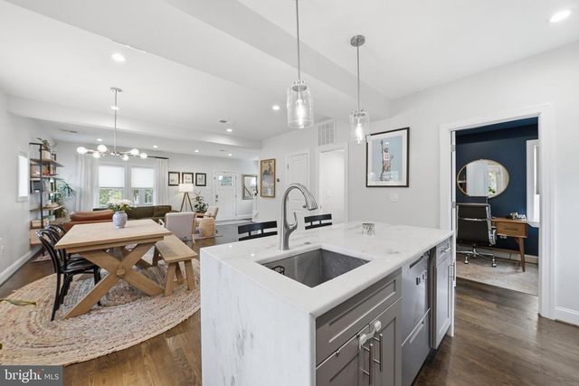 2700 4TH ST NE, Washington, DC 20002