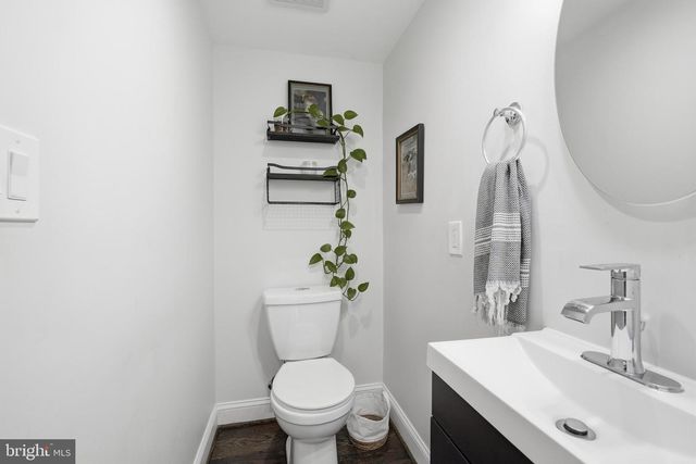 2700 4TH ST NE, Washington, DC 20002