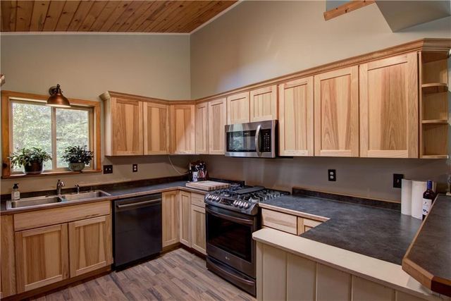 15246 W Hauer Road, Stone Lake, WI 54876