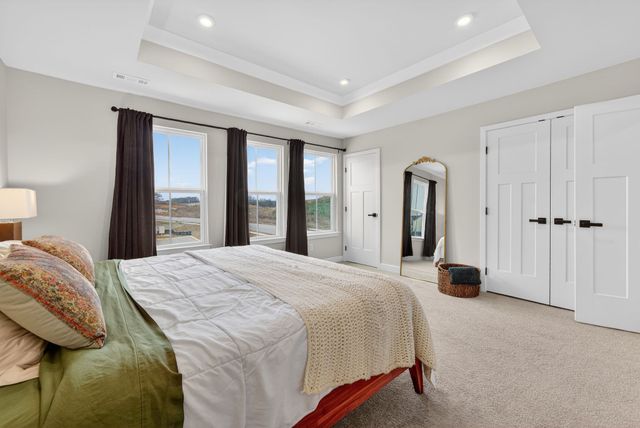 1801 Goldsberry St, Columbia, TN 38401