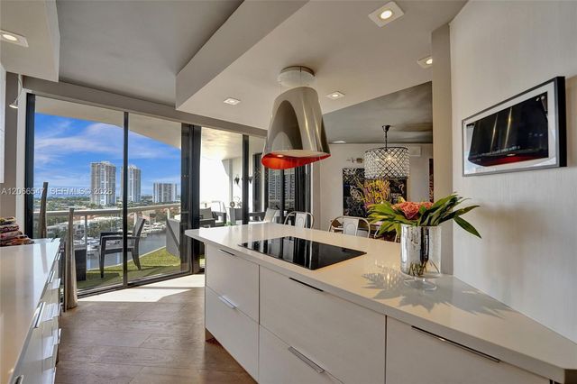 3610 Yacht Club Drive 1206, Aventura, FL 33180