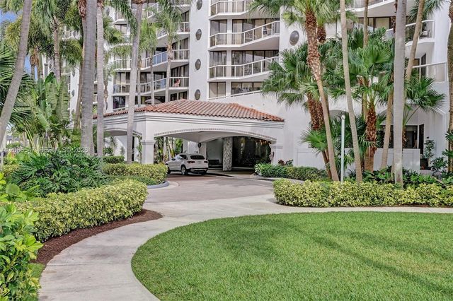 3610 Yacht Club Drive 1206, Aventura, FL 33180