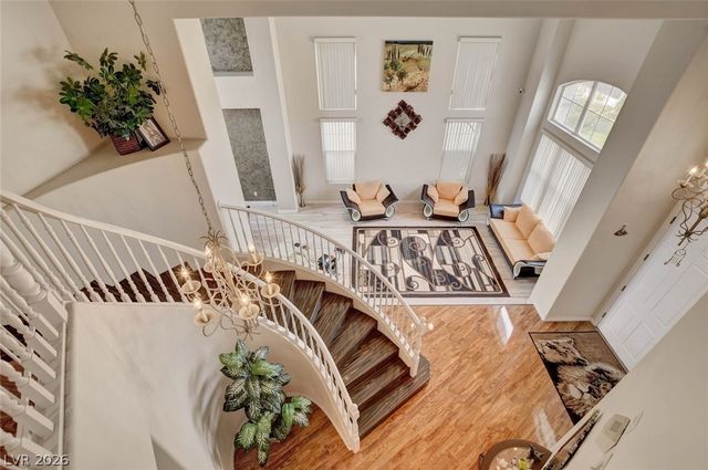 74 Tamarron Cliffs Street, Las Vegas, NV 89148