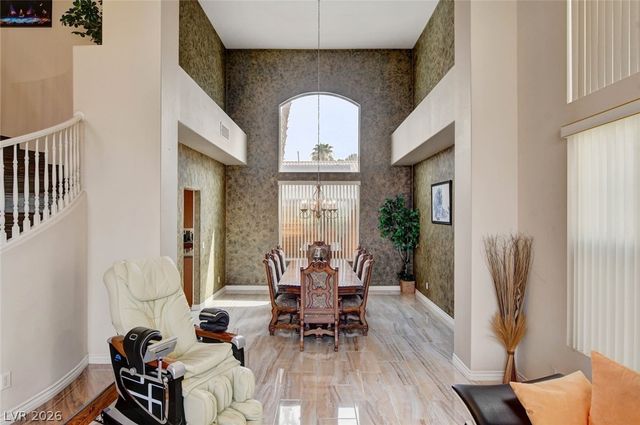 74 Tamarron Cliffs Street, Las Vegas, NV 89148
