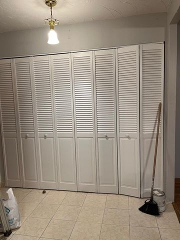 15 Weld St 46, Framingham, MA 01702