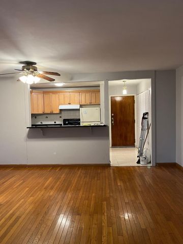 15 Weld St 46, Framingham, MA 01702
