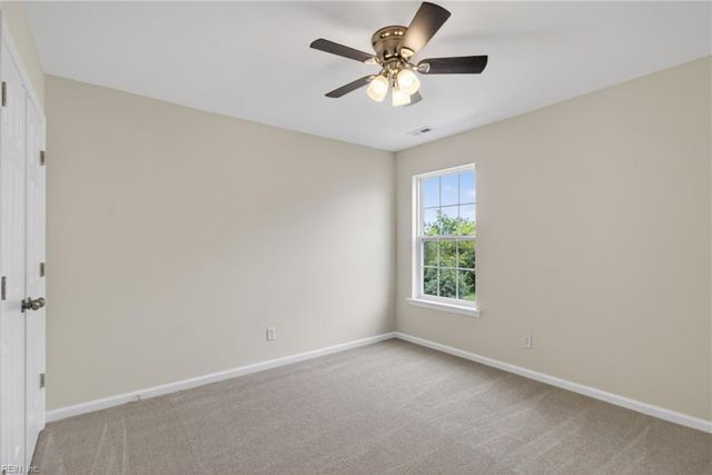45 Hampshire Glen PW, Hampton, VA 23669