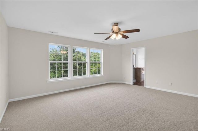 45 Hampshire Glen PW, Hampton, VA 23669
