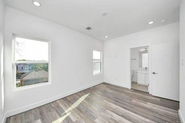 2521 Francis Street, Houston, TX 77004