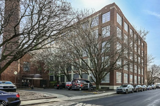 611 N Park Avenue 208, Indianapolis, IN 46204