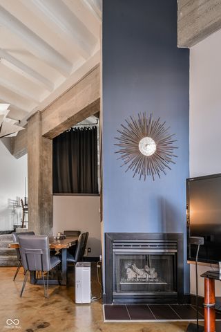 611 N Park Avenue 208, Indianapolis, IN 46204