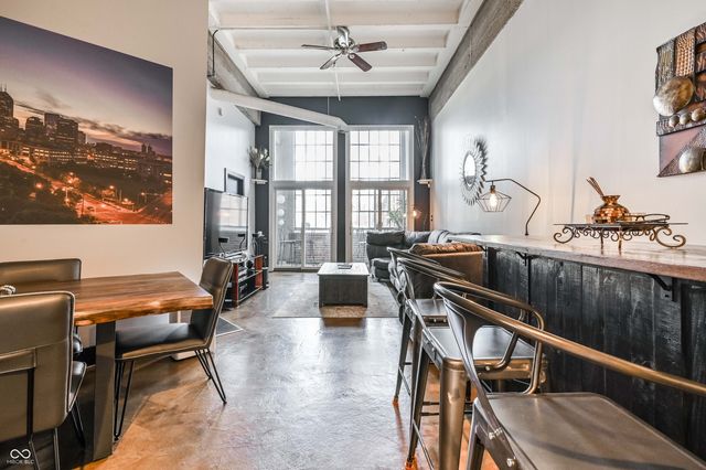 611 N Park Avenue 208, Indianapolis, IN 46204