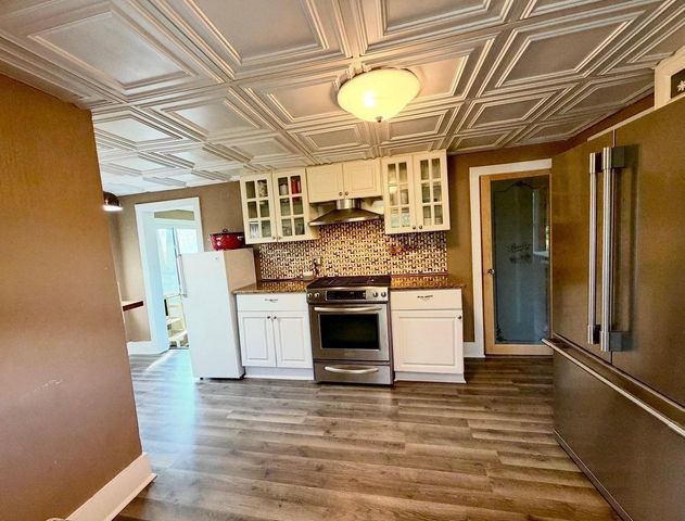 318 N 3rd Street, Fort Atkinson, WI 53538